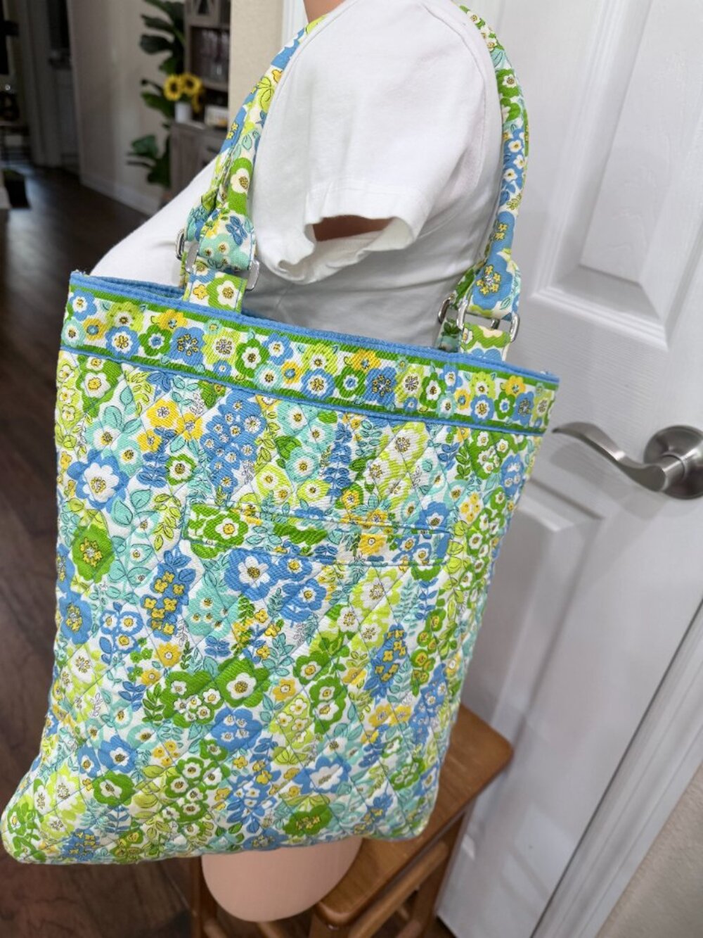 Vera Bradley Slim Tote English Meadow Retired 2011 Floral Quilted Bag